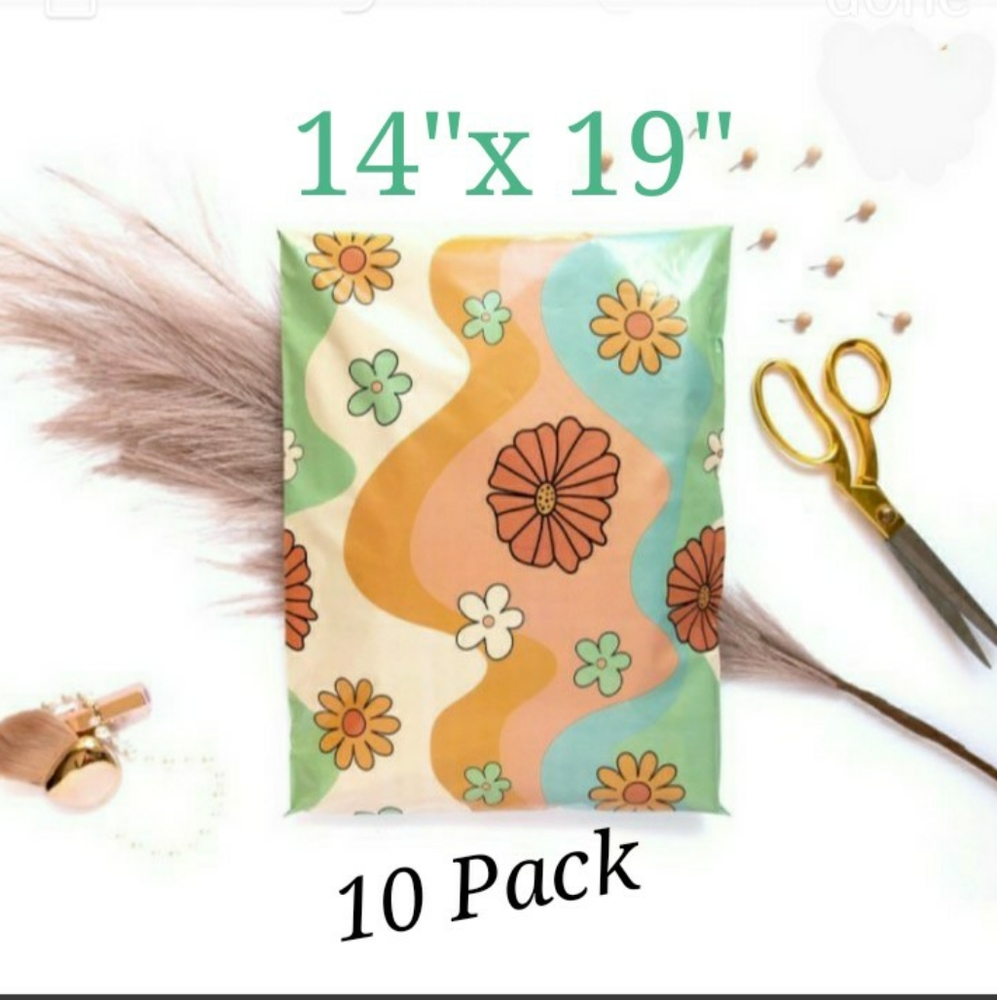 Retro-Floral 14"x19" Includes 10 Mailers